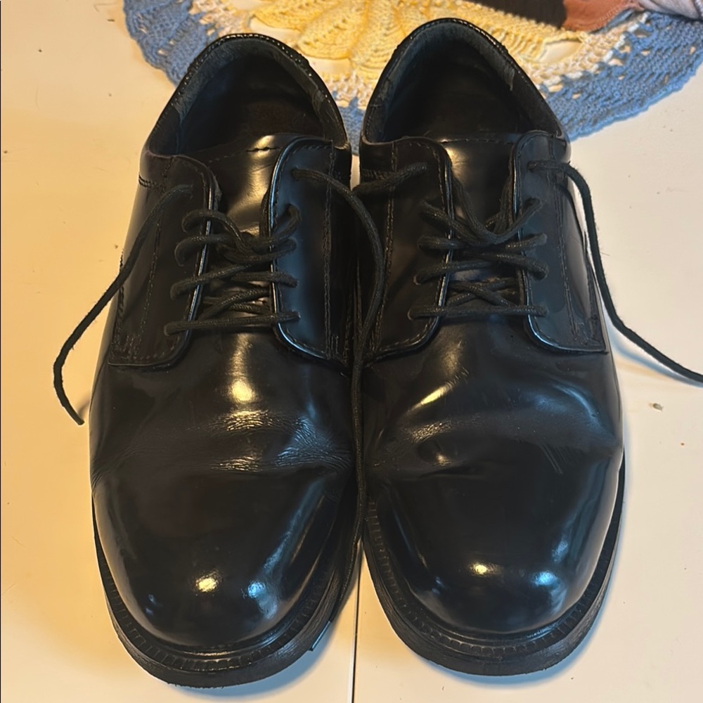 Classic Black Men's Dress Shoes